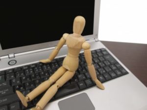 【必見】在宅ワーク（テレワーク）であると便利なグッズ９選！